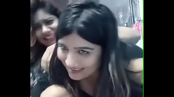 Gadis Desi Yang Menggoda
