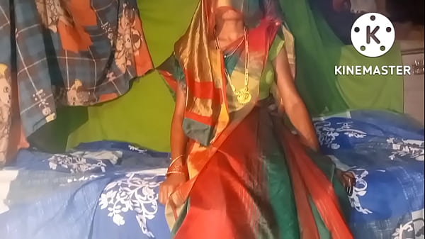 Istri Desi Bhabhi Digoyang Keras Dari Belakang