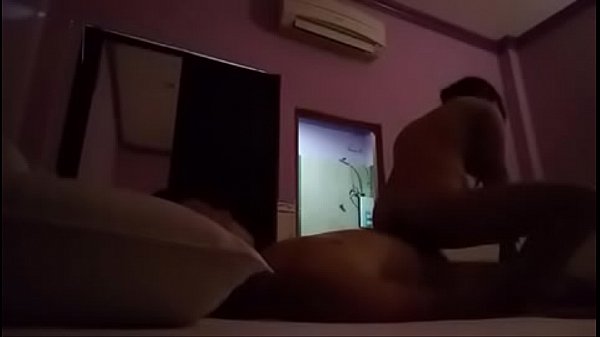 Nàng Ngọc Dâm 19 Tuổi Mê đắm ở Kỳ Nữ Bình Thạnh
