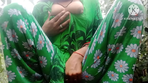 भारतीय जंगल में भाभी ने अपने गुप्त रस की धारा बहाई
