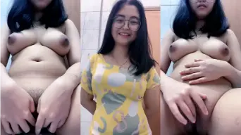 Yolanda Dengan Daster Kuning Yang Menggoda Dan Tubuh Seksi Montok