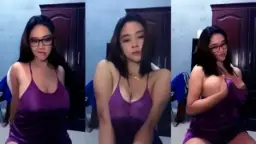 Dansa Panas Marsha Yang Bikin Goyang Satu Jam Penuh