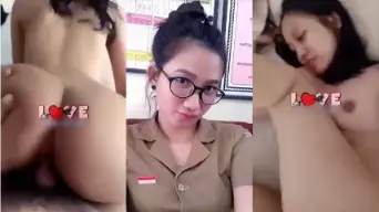 Guru Seksi Bikin Heboh Dengan Aksi Mesumnya