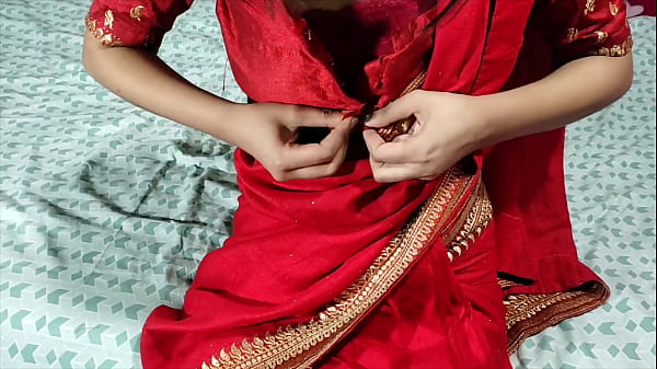 Piyasi Saheli Maa Ne Apne Jawaan Bete Ko Apni Chudai Ke Liye Tayaar Kar Liya