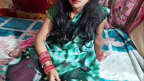 देवर का लंड भाभी की चूत पर दे मारा, चीख निकल गई गहरी हिंदी आवाज में