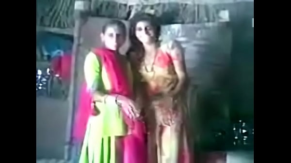 Goyangan Panas Desi Lesbian