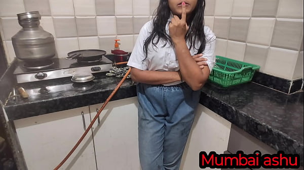 भड़कीली देसी लड़की का जंगी सैक्स