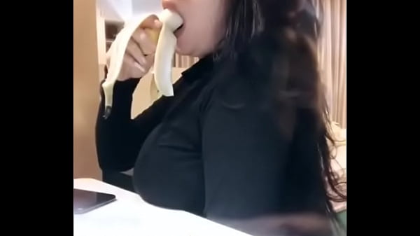 Monica Adhea Ngesex Mulut Panas Model Indonesia Yang Menggairahkan