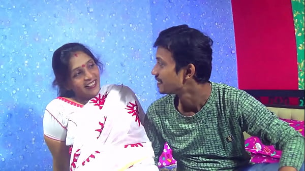 Panasnya Devar India Ngentot Bhabhi Sambil Bisik Rayu Mesum