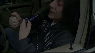 Ngacengin Banget Liat Dia Nunduk, Langsung Mainin Ujungnya Pake Lidah Sebelum Nancepin Dalem-dalem.