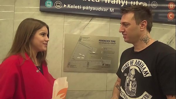 Cewek Rusia Abg Dapat Cum Di Memek Suburnya Dari Bule Amerika!