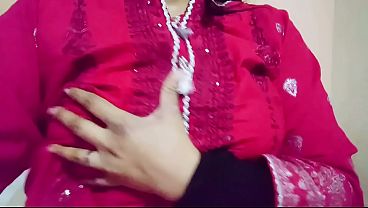 Desi Bhabhi Ko Chod Ke Pani Nikal Diya, Hindi Audio Mein Garam Awaaz.