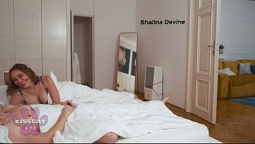 Anak Tiri Ngintip Ibu Tiri Shalina Devine Lagi Digenjot Suaminya Sampai Keluar Dalem