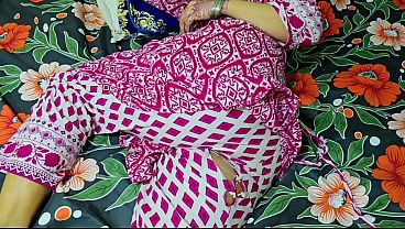 Ibu Tiri Celana Sobek, Anak Tiri Langsung Ngewe Pantat Bulatnya.