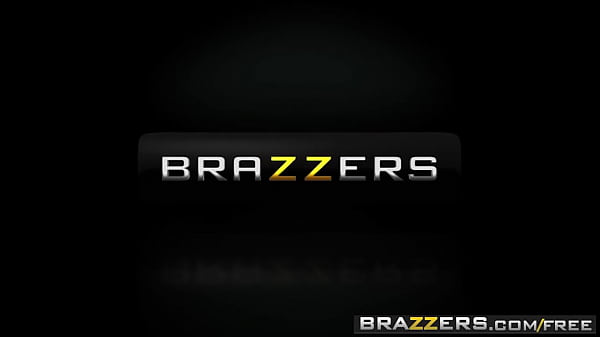 Brazzers Exxtra – (casey Calvert) – Metal Rear Solid: Pantat Metal Dihantam Kontol Hantu