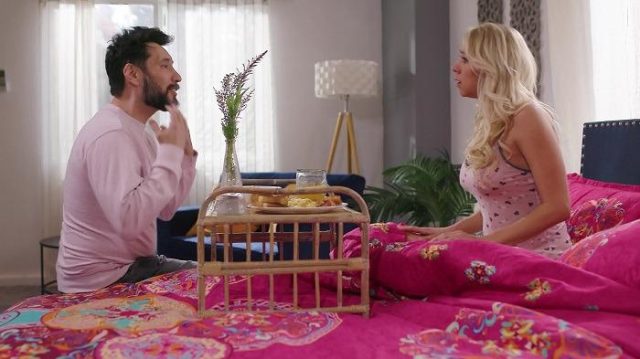Malam Kencan Double Booked, Adegan 1 Bareng Katie Morgan Yang Bikin Muncrat