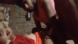 Pertama Kali Ngentot Di Desa, Istri Temen Sendiri Yang Jadi Sasaran.
