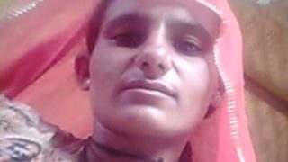 Rajasthani Aunty Lagi Panas, Minta Digosok Dan Dijilat Sampai Basah