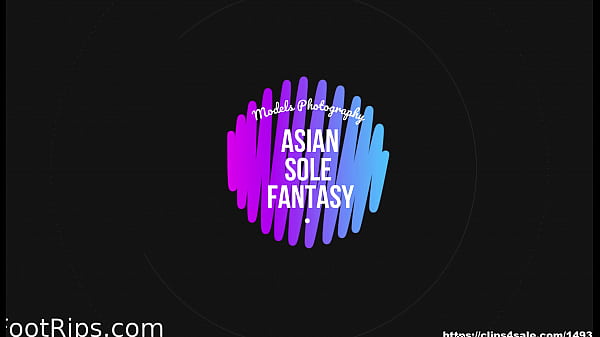 Menyebarkan Kaki Asia Nikmat Banget Bikin Ngilu