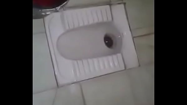 Desi Pasangan Lagi Crot Di Toilet, Makin Greget Makin Basah.