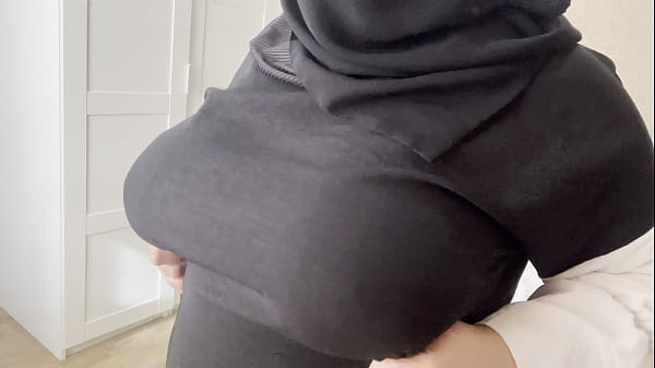 Teman Punya Bini Arab, Nunjukin Tetek Gede, Bikin Ngilu.