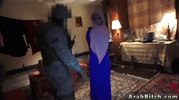 Bangsat Arab Ngewe Cewek Lokal China Berekor Babi, Kerja Di Pinggir Jalan.