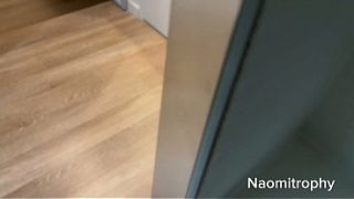 Liburan Seru Sama Kakak Tiri – Naomi Noel, Ngewe Di Kamar Hotel.