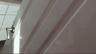 Ibu Tiri Montok Penuh Rahasia, Nafsu Terpendam Di Rumah, Lauren Phillips Dan Scott Stark Bikin Makin Panas.