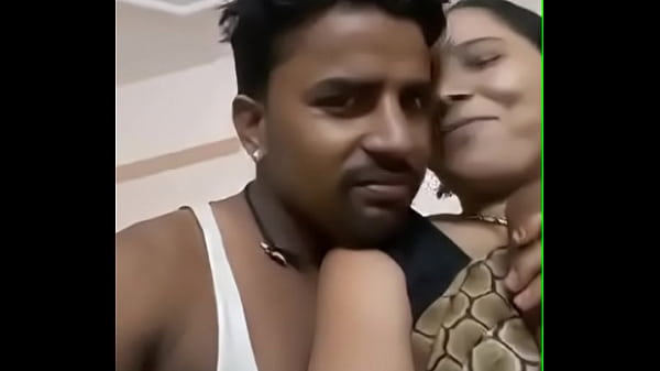 Desi Tante Montok Nunggingin Tetek Gede