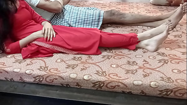 Janda Sali Kesepian Digilas Kontol Besar Jijiku, Adegan Panas Desi Penuh Nafsu