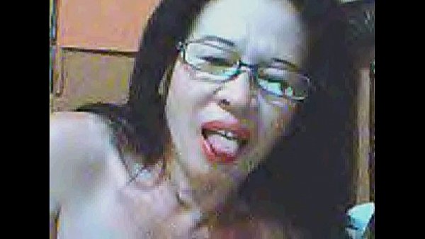 Filipina Goyang-goyang Depan Kamera, Bikin Greget