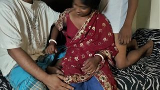 Bhabhi Manis Selingkuh Dari Suami, Digarap Sama Dua Adik Tiri Di Ranjang.