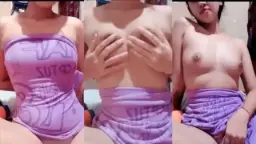 Siswi Seksi Pamer Body Montok Bikin Ngiler.