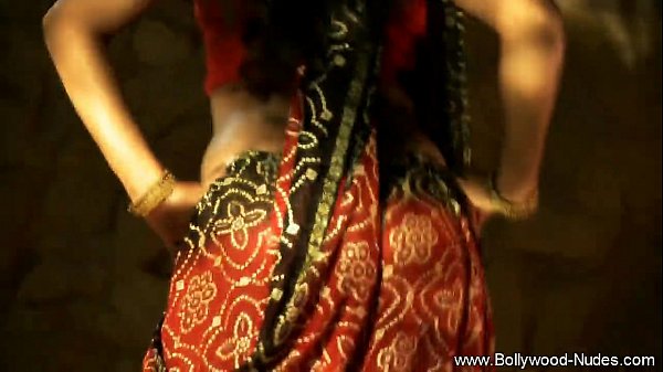 Tarian Si Coklat India Yang Menggoda, Gerakan Liar Bikin Mampus