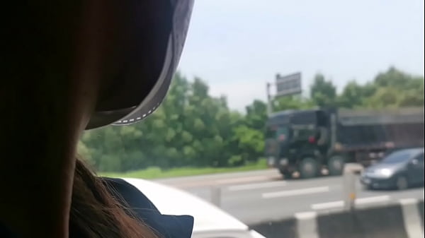 Tante Pinay Colmek Di Bis Umum, Bikin Malu Penumpang Lain