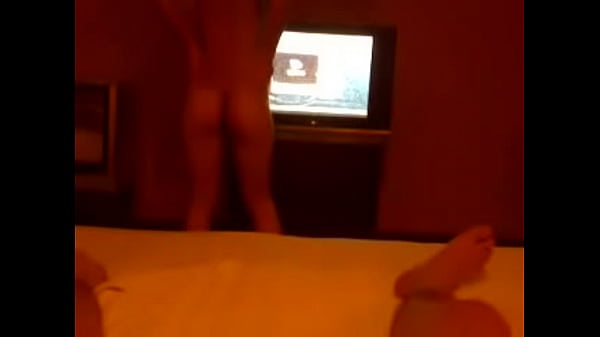 Tonton Video Model Cina Pamer Tubuh Seksi Dan Menggoda