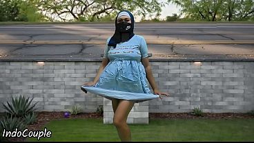 Mahasiswi Hijab Jogging Di Tempat Umum, Ngentot Bayar.