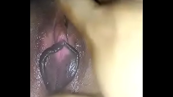 Cewek India Lagi Nungguin Gebetan, Siap Dimanjain Di Ranjang.