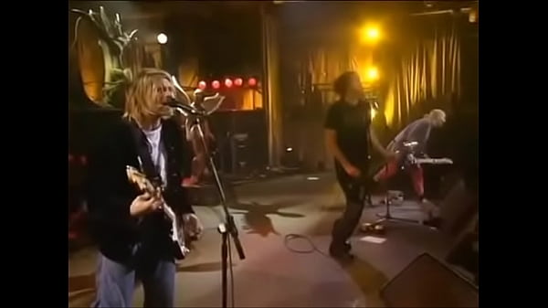 Nirwana – Ngocok Habis Di Atas Panggung, Konser Seattle 1993 Yang Bikin Muncrat